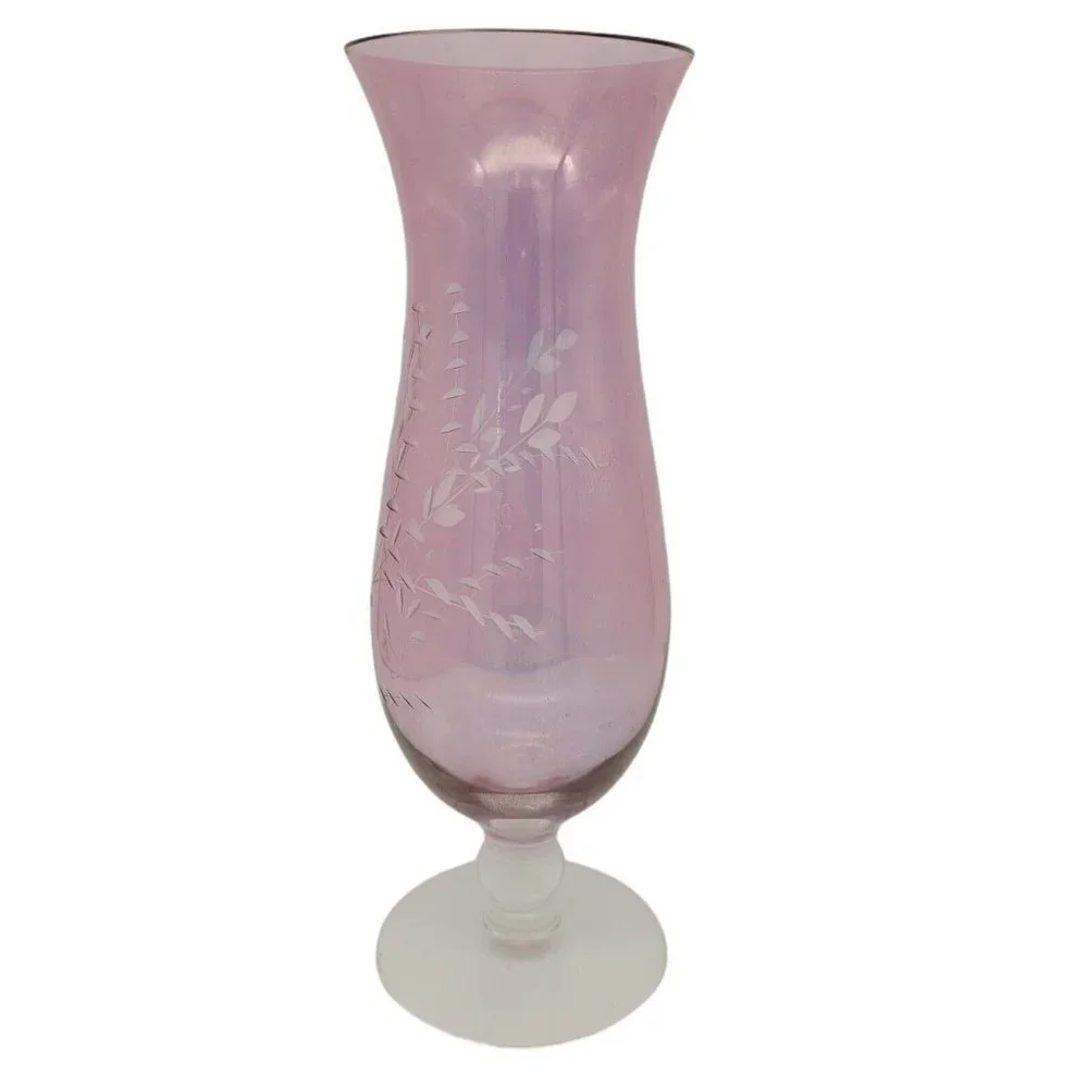 Vintage Amethyst Etched Flashed Glass Vase Light Purple Opalescent Sheen 10